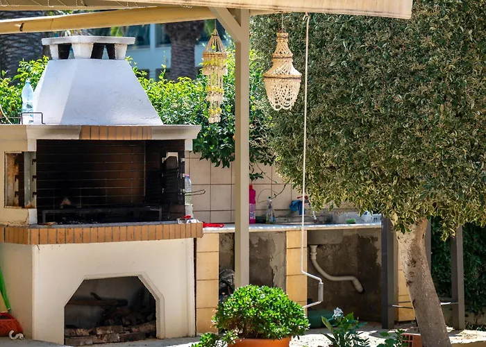 Lollas 1 Acharavi Corfu