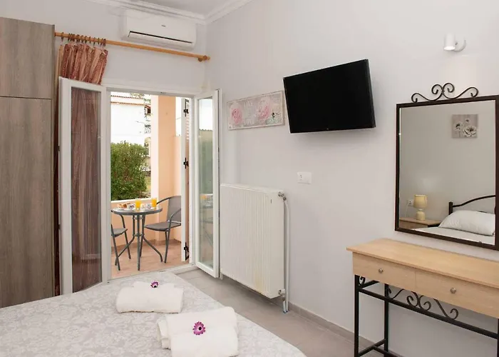 Lollas 1 Acharavi Corfu